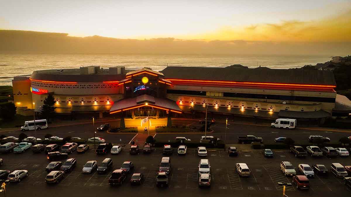 Golf Chinook Winds Casino Resort