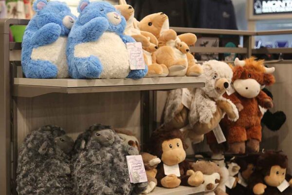 Gift_Shop_Merchandise_8078